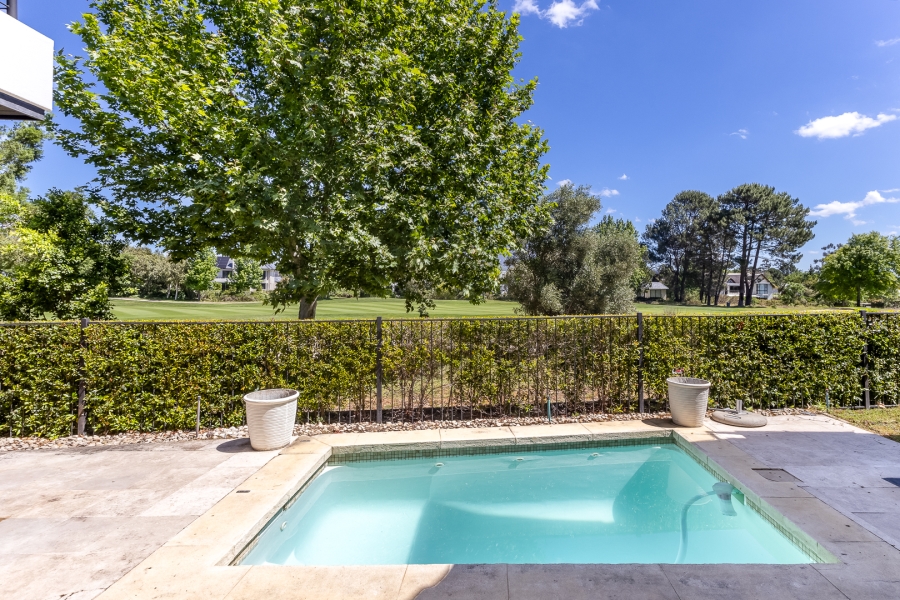 4 Bedroom Property for Sale in Pearl Valley at Val de Vie Western Cape